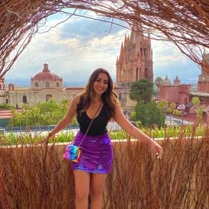 Meet your Posher, Linda